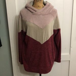 Maurice’s hoodie top size 1 plum pink natural